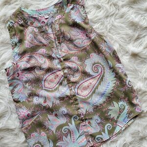 AMERICAN EAGLE Paisley V-Neck Button Down …